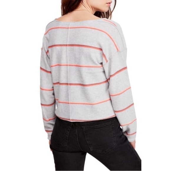 Free People Make You Mine Sweater in Grey Stripe Combo - NWT - Sz. Large - Picture 4 of 12